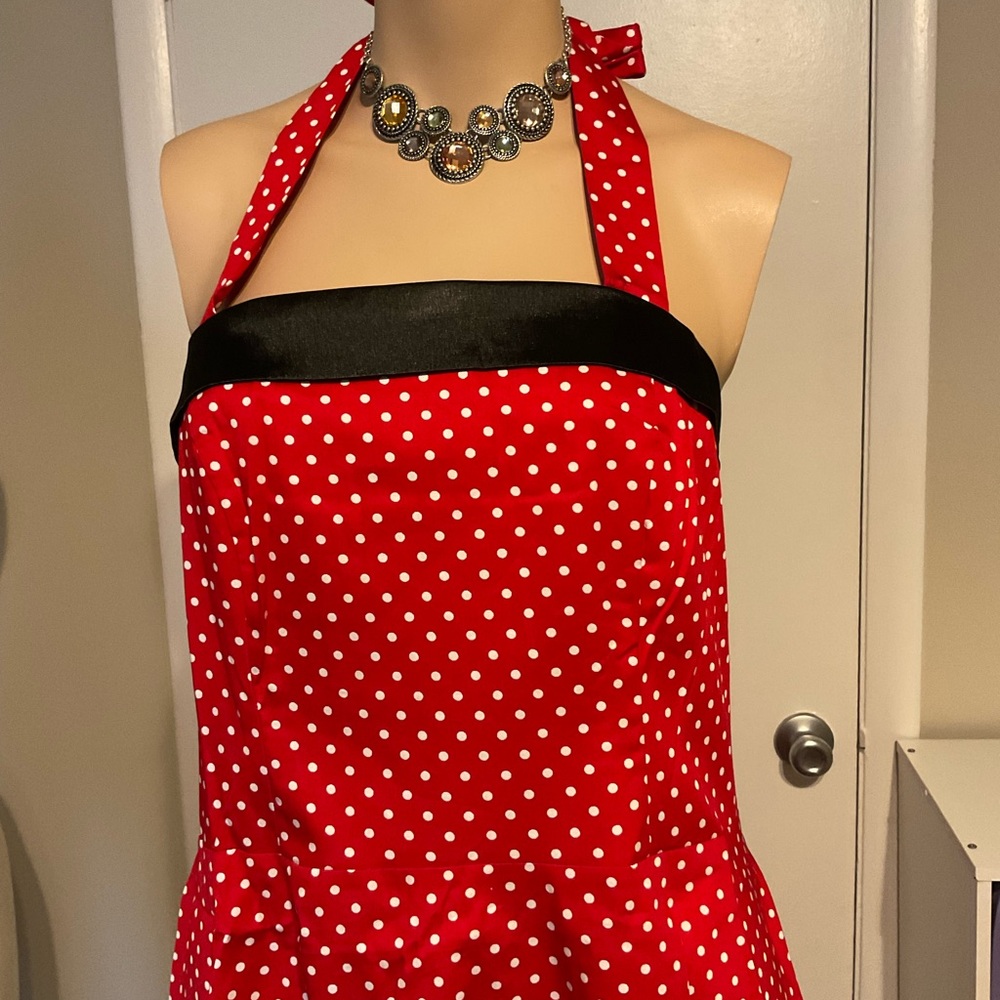 Vintage Dress
Size 3XL
Price $18